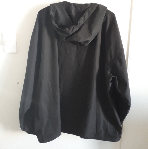 Champion Windbreaker - Picture 2 of 4